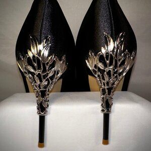 Black Heels With Vine Filigree